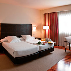 Oferta Viaje Hotel NH La Coruña Atlántico ****