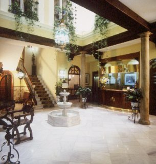 Viajes Reina Cristina + Forfait Sierra Nevada Viajes Reina Cristina + Forfait Sierra Nevada