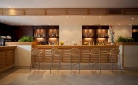 Viajes Luabay Tenerife + Entradas Loro Parque 1día y Siam Park 1 día