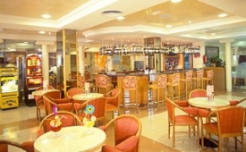 Viajes Noelia Playa + Surf Puerto De La Cruz  2 hora / dia