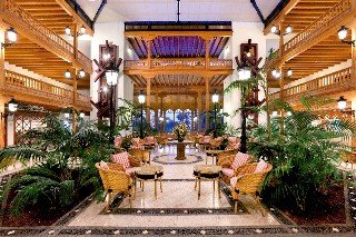 Viajes Los Jameos Playa + Curso de Famara 3 hora / dia Viajes Los Jameos Playa + Curso de Famara 3 hora / dia