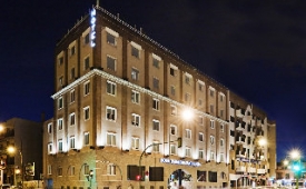 Viajes Catalonia Santa Justa + Entradas Isla Mágica + Aqua Mágica 1 día