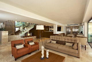 Viajes Iberostar Jardin del Sol Suites + Visita a Bodega Celler Ramanya Viajes Iberostar Jardin del Sol Suites + Visita a Bodega Celler Ramanya