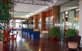 Viajes Cosmopol + Entradas 1 día Parque de Cabárceno