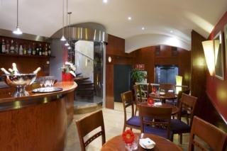 Viajes H10 Raco del Pi + Zoo de Barcelona Viajes H10 Raco del Pi + Zoo de Barcelona