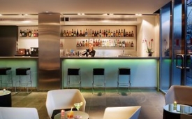 Viajes Ayre Hotel Gran Via + Entradas a la Sagrada Familia de Gaudí