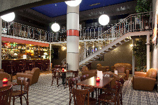 Viajes Plaza Futuroscope + Entradas general Futuroscope 1 día Viajes Plaza Futuroscope + Entradas general Futuroscope 1 día