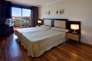 Viajes Pierre & Vacances Benalmadena Principe + Entradas Bioparc de Fuengirola Viajes Pierre & Vacances Benalmadena Principe + Entradas Bioparc de Fuengirola