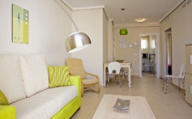 Viajes Realrent Plaza Mayor + Entradas Terra Mítica 1 día