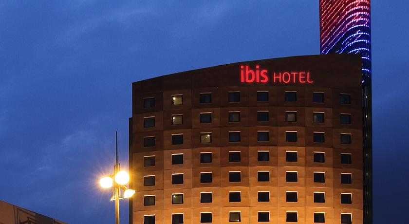Viajes Hotel Ibis Barcelona Meridiana + Entradas al Museo del Camp Nou Viajes Hotel Ibis Barcelona Meridiana + Entradas al Museo del Camp Nou