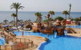 Viajes Holiday Palace + Entradas Pack Selwo (SelwoAventura