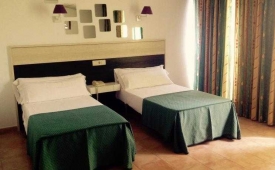 Viajes Santa Faz + Entradas Terra Mítica 2 días