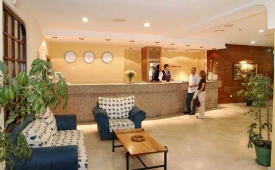 Viajes Avante Califa + Entradas Bioparc de Fuengirola