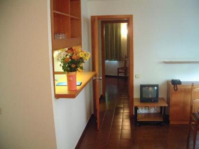 Viajes Cosmos Apartments + Entradas Inuu todo el día Viajes Cosmos Apartments + Entradas Inuu todo el día