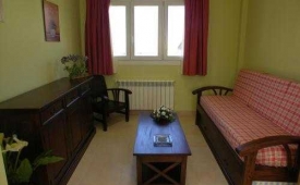 Viajes Apartamentos Playa De Toro + Surf privada en Llanes  2 hora / dia