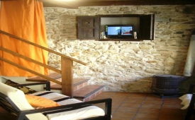 Viajes Apartamentos Valdelinares + Entradas 1 día Dinópolis + Otro parque de territorio Dinópolis (excepto Legendark)