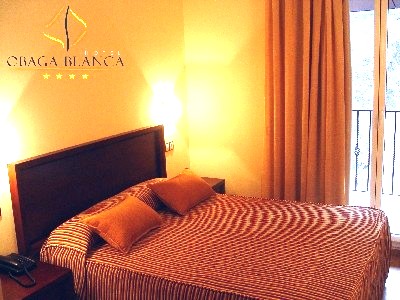 Viajes L'Obaga Blanca + Entradas Nocturna Wellness Inuu + Cena Viajes L'Obaga Blanca + Entradas Nocturna Wellness Inuu + Cena