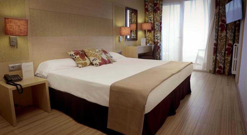 Viajes Augusta Club - Solo Adultos Viajes Augusta Club - Solo Adultos