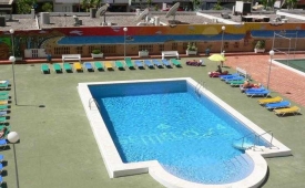 Viajes Apartamentos Gemelos II-IV + Entradas Terra Mítica 1 día+ Entradas Mundo Mar 1 día