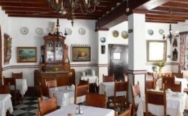 Viajes Hostal Cas Bombu + Entradas a Palma Aquarium