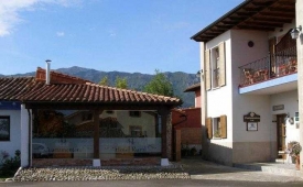 Viajes Rural Cuartamenteru + Descenso del Sella + Espeleología