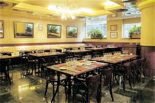 Viajes Holiday Inn Andorra + Forfait Grandvalira Viajes Holiday Inn Andorra + Forfait Grandvalira