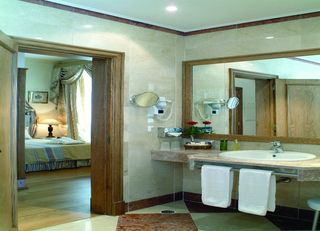 Viajes Hotel Real Palacio Lisboa + Acceso a Museos y Transporte 24h Viajes Hotel Real Palacio Lisboa + Acceso a Museos y Transporte 24h