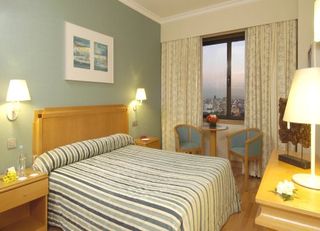 Viajes Hotel Sana Metropolitan + Acceso a Museos y Transporte 72h Viajes Hotel Sana Metropolitan + Acceso a Museos y Transporte 72h