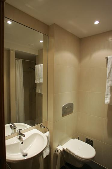 Viajes Lisboa Central Park + Visita guiada Sintra y Cascais Viajes Lisboa Central Park + Visita guiada Sintra y Cascais