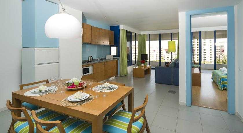 Viajes Luna Olympus + Entradas Zoomarine Parque temático 1 día Viajes Luna Olympus + Entradas Zoomarine Parque temático 1 día