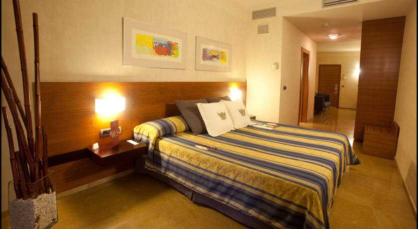 Viajes Hotel Melia Boutique Palacio De Tudemir + Acceso al Jacuzzi Privado Viajes Hotel Melia Boutique Palacio De Tudemir + Acceso al Jacuzzi Privado