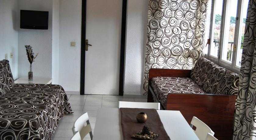 Viajes Apartaments AR Monjardi Viajes Apartaments AR Monjardi