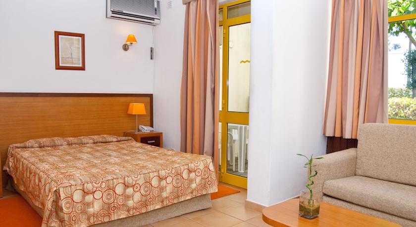 Viajes Pinhal do Sol + Entradas Aquashow Park Viajes Pinhal do Sol + Entradas Aquashow Park