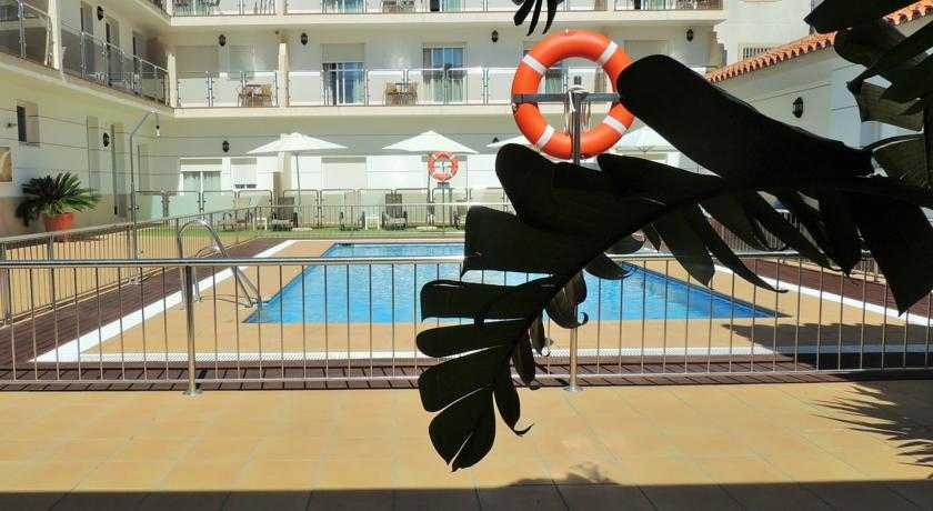 Viajes Hotel Apartamentos Loto Conil Viajes Hotel Apartamentos Loto Conil