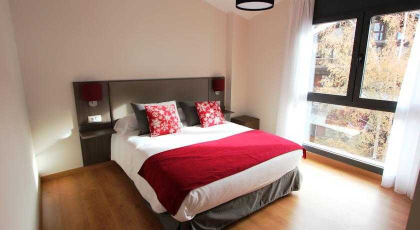 Viajes Apartamentos PV El Tarter + Entradas Caldea + Espectáculo Sensoria - (20.00-21.00) Viajes Apartamentos PV El Tarter + Entradas Caldea + Espectáculo Sensoria - (20.00-21.00)