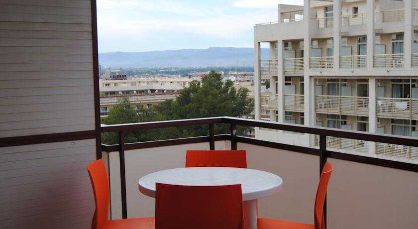 Viajes Apartamentos Mariposa + Entradas PortAventura 3 días 2 parques Viajes Apartamentos Mariposa + Entradas PortAventura 3 días 2 parques