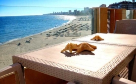 Viajes Vegasol Playa Apartamentos + Entradas Bioparc de Fuengirola