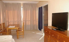 Viajes Apartamentos Torre Levante + Entradas Terra Mítica 1 día