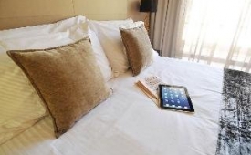 Viajes Tsar Lisbon Hotel + Visita guiada Sintra y Cascais