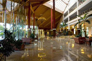 Viajes Hipotels Natura Palace + Surfari en Playa Blanca de 4 horas / dia Viajes Hipotels Natura Palace + Surfari en Playa Blanca de 4 horas / dia