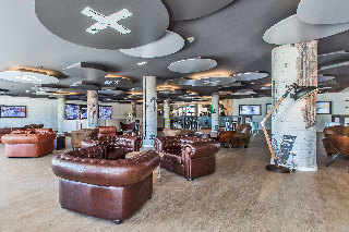 Viajes Fergus Barracuda + Entradas a Katmandú Park Viajes Fergus Barracuda + Entradas a Katmandú Park