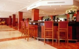 Viajes TRYP Palma Bosque Hotel + Entradas a Katmandú Park