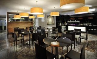 Viajes Melia Sevilla + Entradas Isla Mágica 1 día Viajes Melia Sevilla + Entradas Isla Mágica 1 día