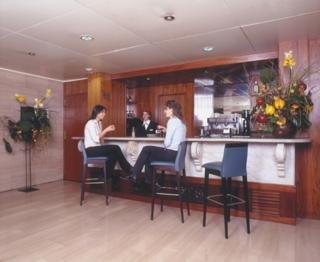 Viajes Catalonia Roma + Tour Lo mejor de Gaudí Viajes Catalonia Roma + Tour Lo mejor de Gaudí