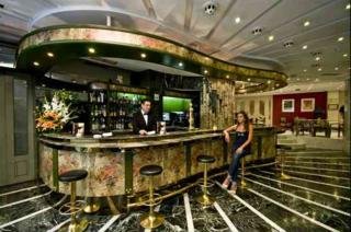 Viajes Corona de Granada + Forfait Sierra Nevada Viajes Corona de Granada + Forfait Sierra Nevada