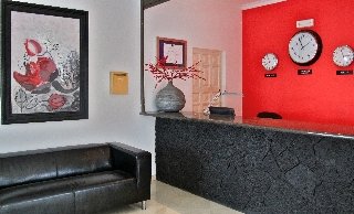 Viajes El Guarapo + Surf en Famara 2 hora / dia Viajes El Guarapo + Surf en Famara 2 hora / dia