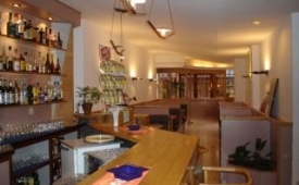 Viajes Montecarlo Granada + Visita Alhambra y Granada con audioguía 48h