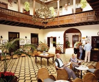 Viajes Marquesa Plaza + Surf Puerto De La Cruz 2 hora / dia Viajes Marquesa Plaza + Surf Puerto De La Cruz 2 hora / dia