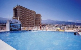 Viajes Tenerife Ving + Entradas Loro Parque 1día y Siam Park 1 día
