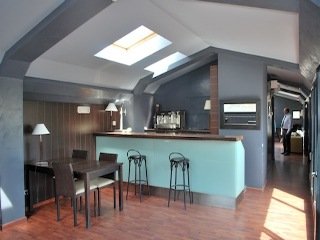 Viajes Reial Pirineus Hotel + Visita Bodegas Borda Sabaté 1944 Viajes Reial Pirineus Hotel + Visita Bodegas Borda Sabaté 1944